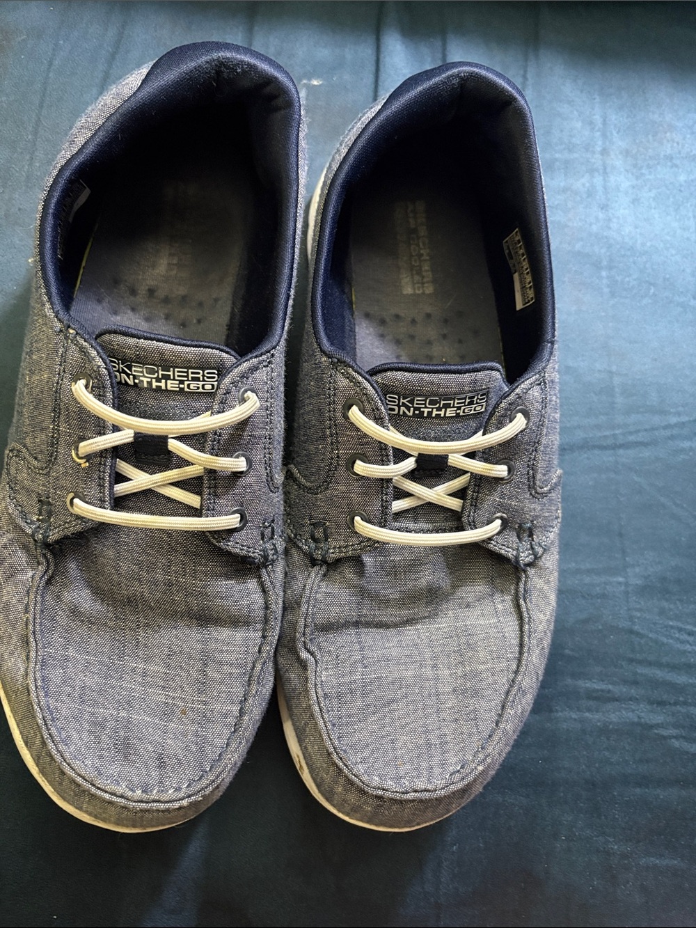 Skechers Siren On-The-Go Radiant Women’s Blue Canvas Slip-On Loafers Size 9